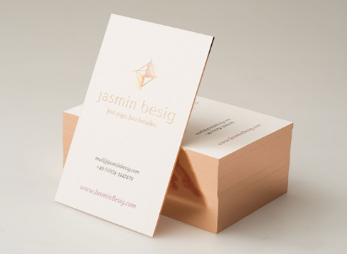 Jasmin-Besig-Just-Yoga-Corporate-Design-Ansichtssache